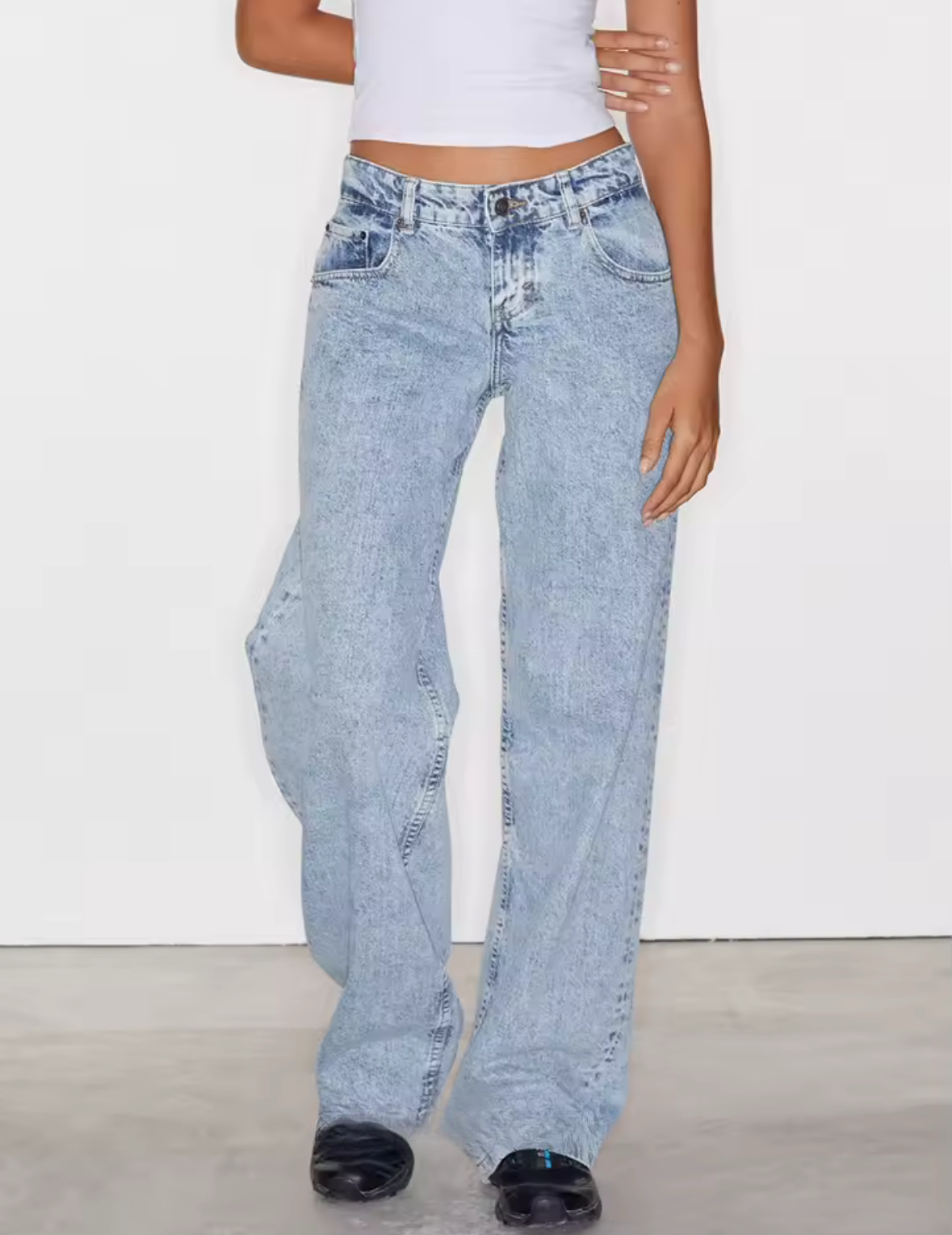 Straight Jeans
