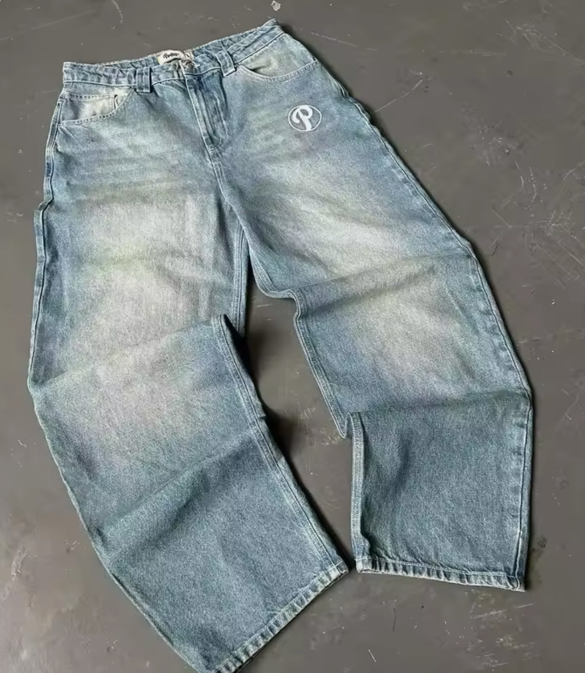 Baggy jeans „P”