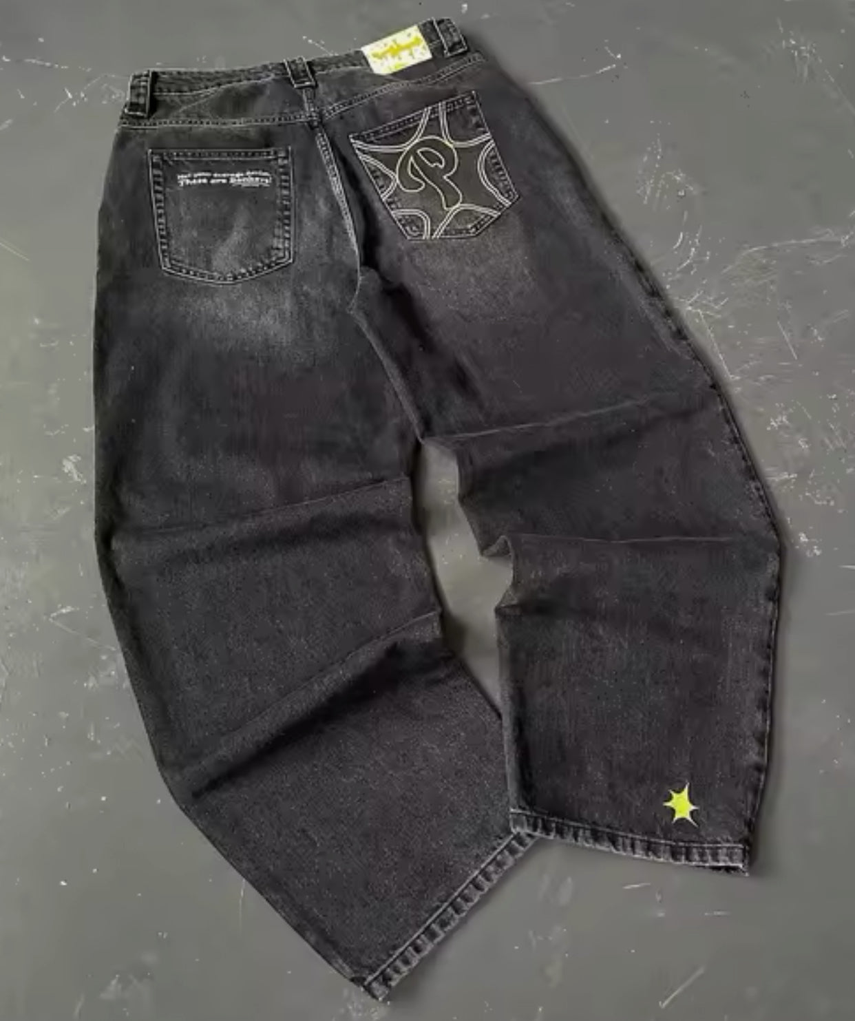 Baggy jeans „P”