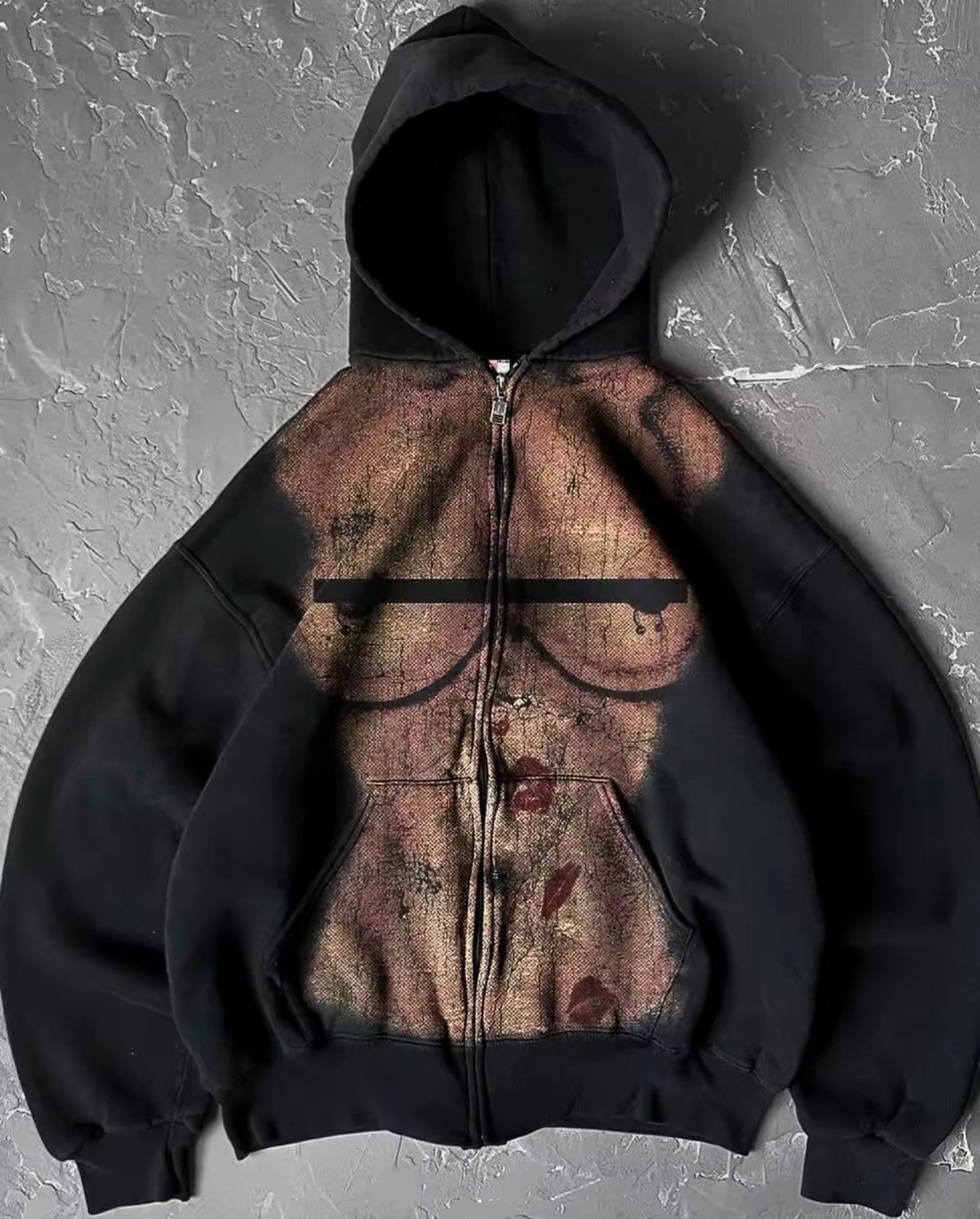 Bluza z suwakiem.